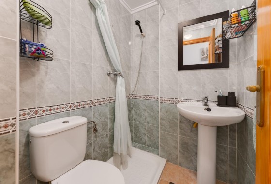 Herverkoop - Appartement / Flat -
Torrevieja