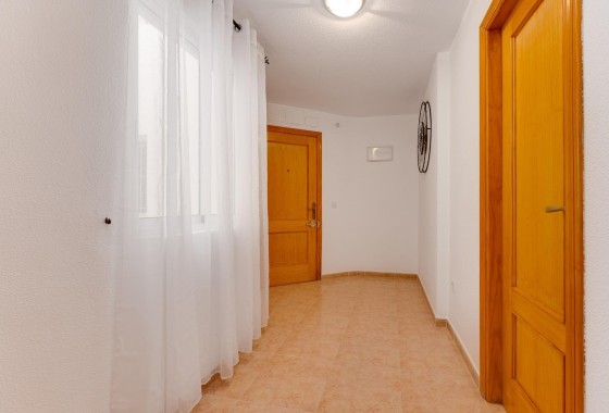 Herverkoop - Appartement / Flat -
Torrevieja
