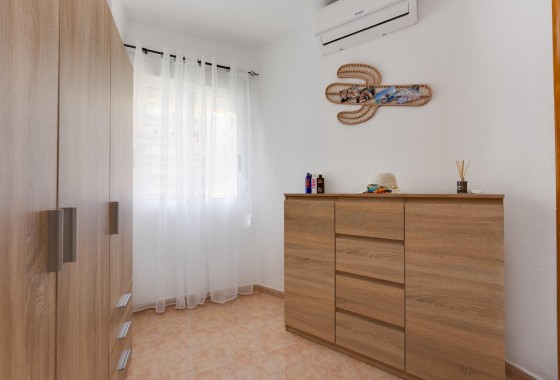 Herverkoop - Appartement / Flat -
Torrevieja
