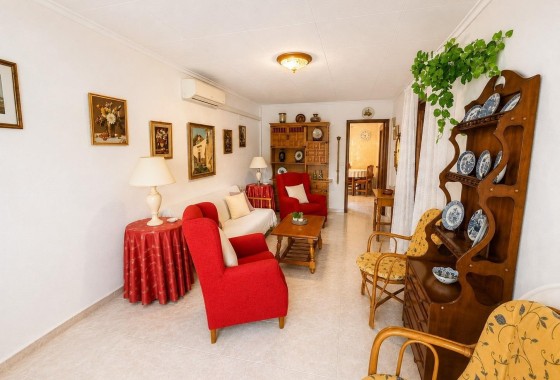 Wiederverkauf - Wohnung / Apartment -
Torrevieja - La Siesta