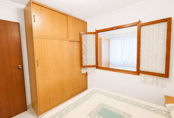 Wiederverkauf - Wohnung / Apartment -
Torrevieja - La Siesta