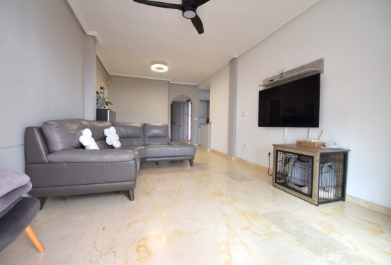 Wiederverkauf - Wohnung / Apartment -
Orihuela Costa - Villamartin