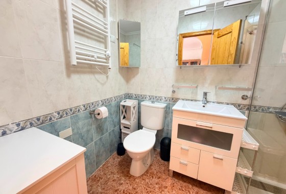 Herverkoop - Appartement / Flat -
Entre Naranjos - Vistabella Golf