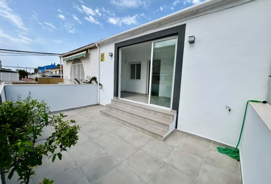 Herverkoop - Appartement / Flat -
La Siesta - El Salado - Torreta - Costa Blanca