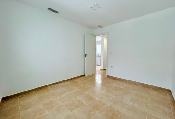 Herverkoop - Appartement / Flat -
La Siesta - El Salado - Torreta - Costa Blanca