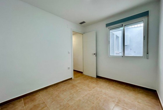 Herverkoop - Appartement / Flat -
La Siesta - El Salado - Torreta - Costa Blanca