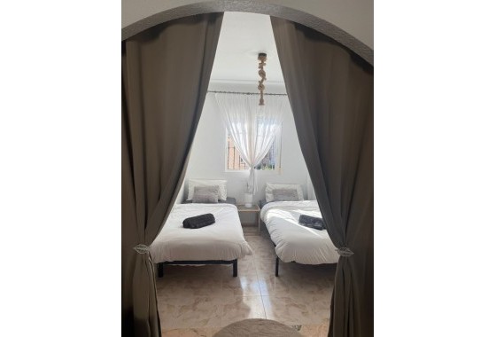 Revente - Villa Individuelle -
Orihuela Costa