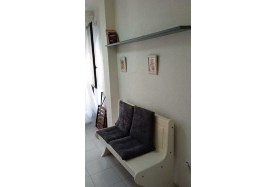 Venta - Apartamento / Piso -
Torrevieja