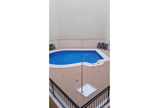 Venta - Apartamento / Piso -
Torrevieja