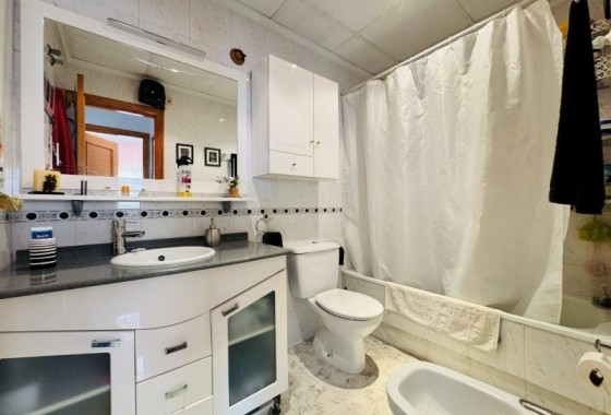 Herverkoop - Appartement / Flat -
La Mata