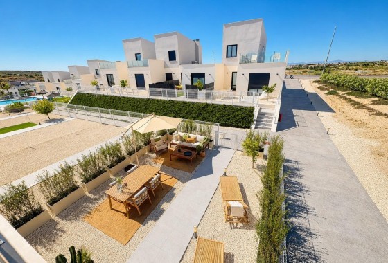NIEUWBOUW - Rijhuis -
Baños y Mendigo - Altaona Golf & Country Village