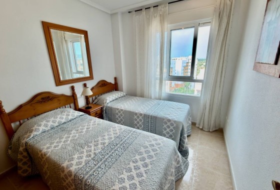 Resale - Apartment / Flat -
Guardamar del Segura