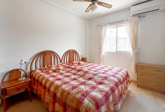 Wiederverkauf - Wohnung / Apartment -
Orihuela - Villamartin