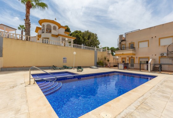 Wiederverkauf - Wohnung / Apartment -
Orihuela - Villamartin