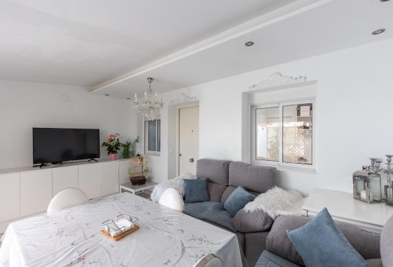 Herverkoop - Appartement / Flat -
Torrevieja - Torretas