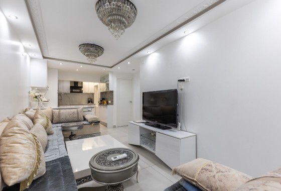 Herverkoop - Appartement / Flat -
Torrevieja - Torretas