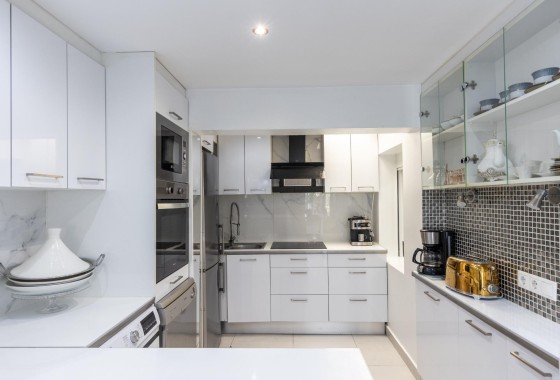 Herverkoop - Appartement / Flat -
Torrevieja - Torretas