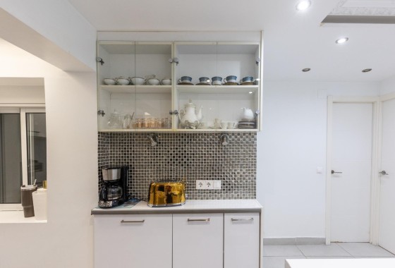 Herverkoop - Appartement / Flat -
Torrevieja - Torretas