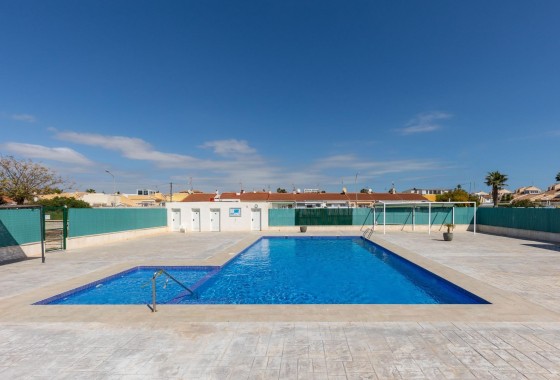 Herverkoop - Appartement / Flat -
Torrevieja - Torretas