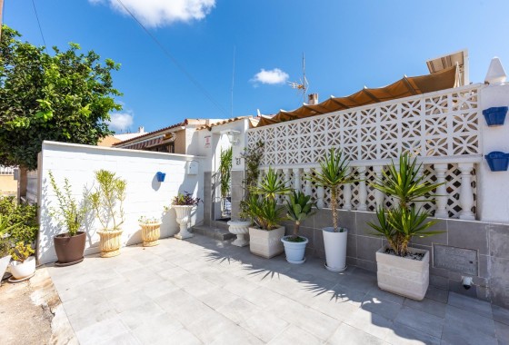 Herverkoop - Appartement / Flat -
Torrevieja - Torretas