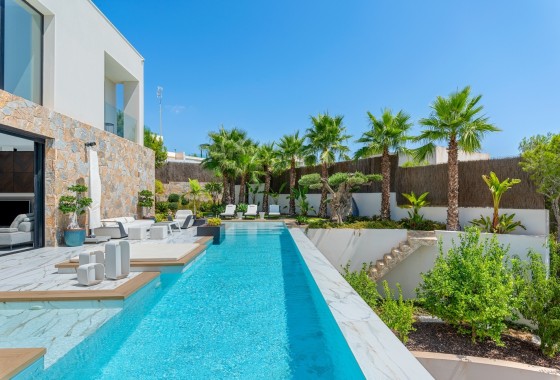 Herverkoop - Vrijstaande villa -
Las Colinas Golf Resort - Las Colinas Golf