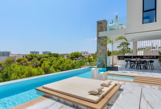 Herverkoop - Vrijstaande villa -
Las Colinas Golf Resort - Las Colinas Golf