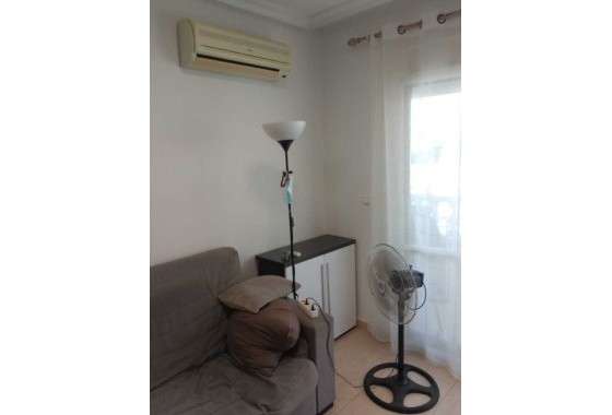 Herverkoop - Appartement / Flat -
Torrevieja - DIEGO RAMIREZ LA LOMA