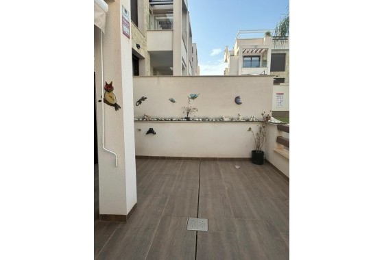 Herverkoop - Appartement / Flat -
Torrevieja - Los Balcones