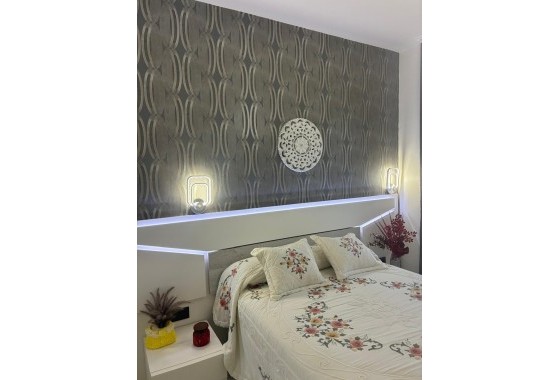 Herverkoop - Appartement / Flat -
Torrevieja - Los Balcones