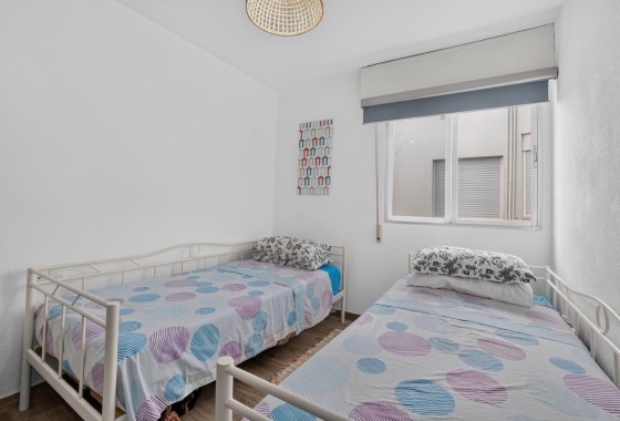 Herverkoop - Appartement / Flat -
Torrevieja - Playa del Cura