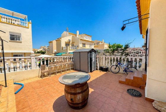 Herverkoop - Halfvrijstaande villa -
Orihuela Costa - Playa Flamenca
