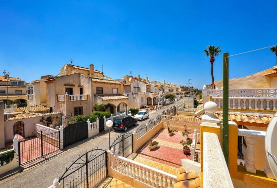 Herverkoop - Halfvrijstaande villa -
Orihuela Costa - Playa Flamenca
