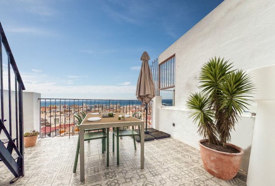 Resale - Townhouse -
Alicante - Alicante (Alacant)