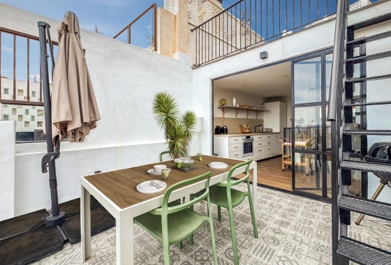 Resale - Townhouse -
Alicante - Alicante (Alacant)