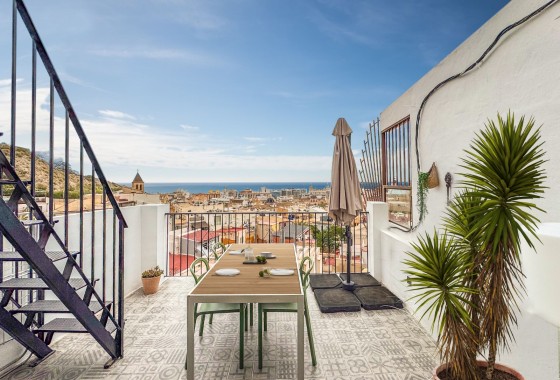 Resale - Townhouse -
Alicante - Alicante (Alacant)