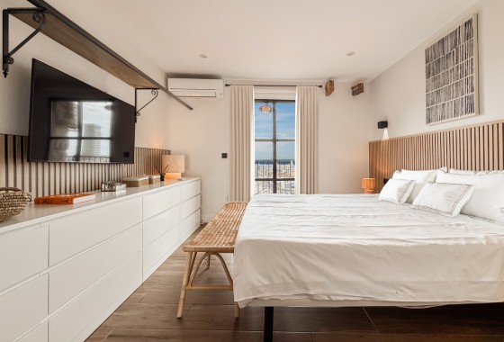 Resale - Townhouse -
Alicante - Alicante (Alacant)