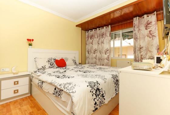 Herverkoop - Appartement / Flat -
Torrevieja - Parque de las Naciones