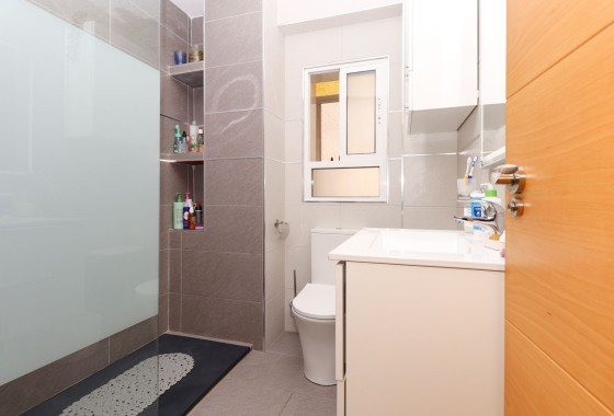 Herverkoop - Appartement / Flat -
Torrevieja - Parque de las Naciones