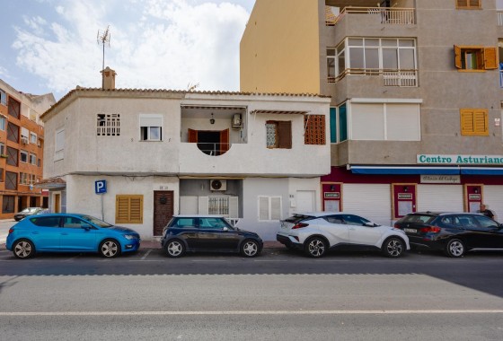 Herverkoop - Appartement / Flat -
Torrevieja - Acequion