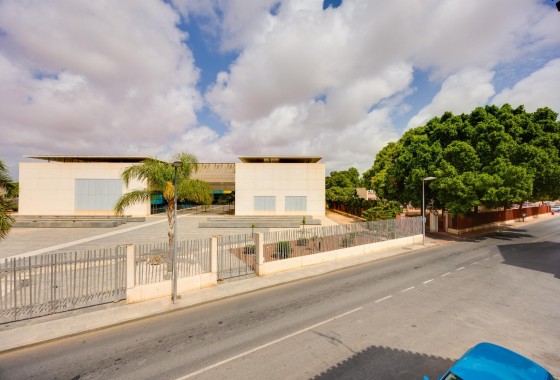 Herverkoop - Appartement / Flat -
Torrevieja - Acequion
