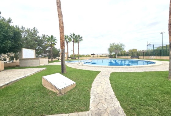 Herverkoop - Vrijstaande villa -
Orihuela Costa - Dream Hills