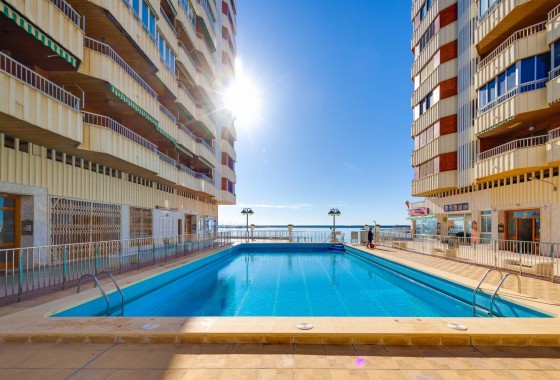 Sprzedaż - Apartament / Mieszkanie -
Torrevieja - Acequion