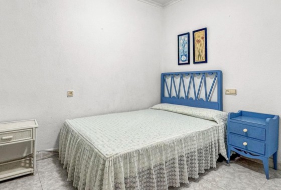 Revente - Appartement -
Torrevieja - Playa de los Locos