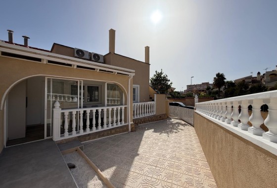 Revente - Maison de ville -
Torrevieja - Miramar - Torre Del Moro