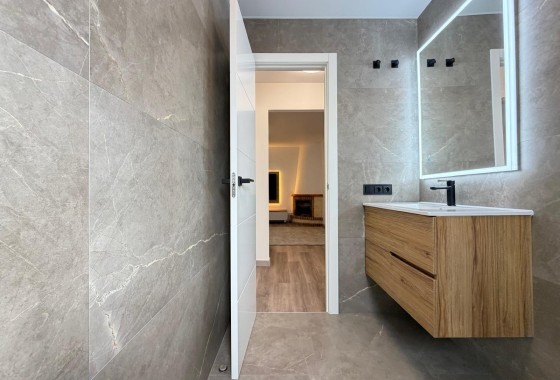 Revente - Maison de ville -
Torrevieja - Miramar - Torre Del Moro