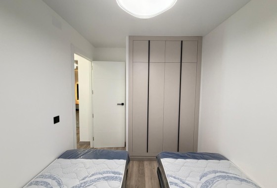 Revente - Maison de ville -
Torrevieja - Miramar - Torre Del Moro