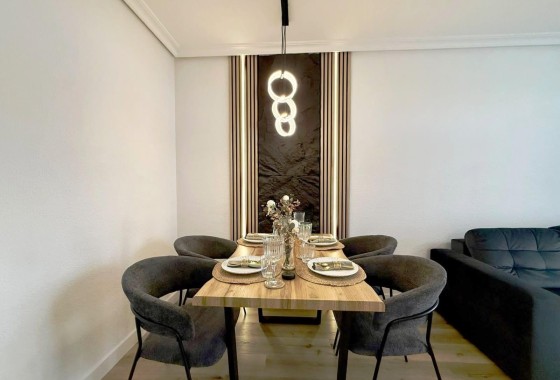 Revente - Appartement -
Torrevieja - Playa del Cura