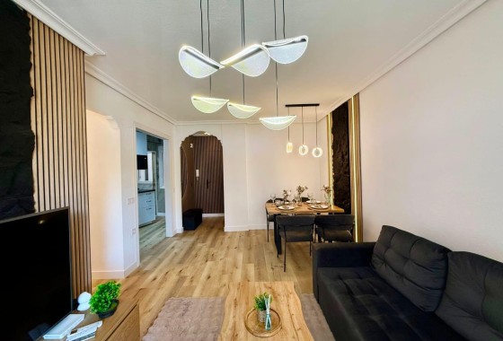 Revente - Appartement -
Torrevieja - Playa del Cura