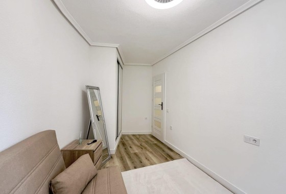 Revente - Appartement -
Torrevieja - Playa del Cura