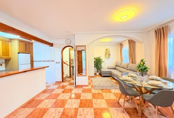 Revente - Maison de ville -
Orihuela Costa - Las Filipinas